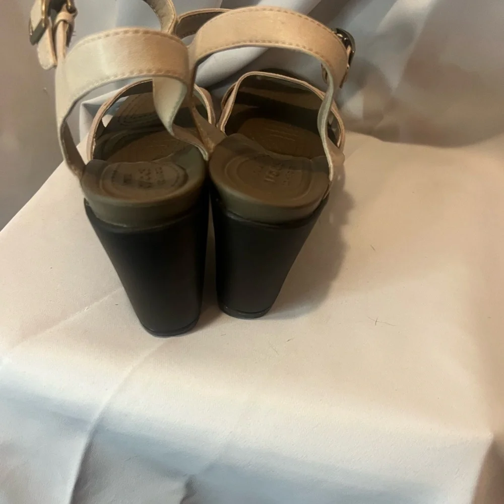CROCS Tan and Black Wedge Sandals